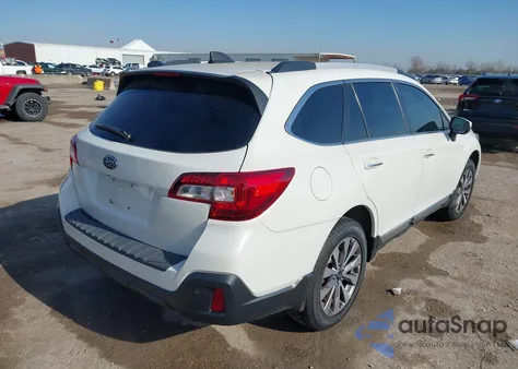 2018 Subaru Outback 2.5I Touring из США, поврежденный, VIN 4S4BSATC5J3208482